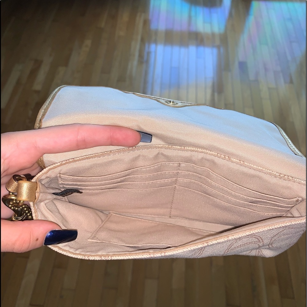 Wristlet - Picture 3 of 3
